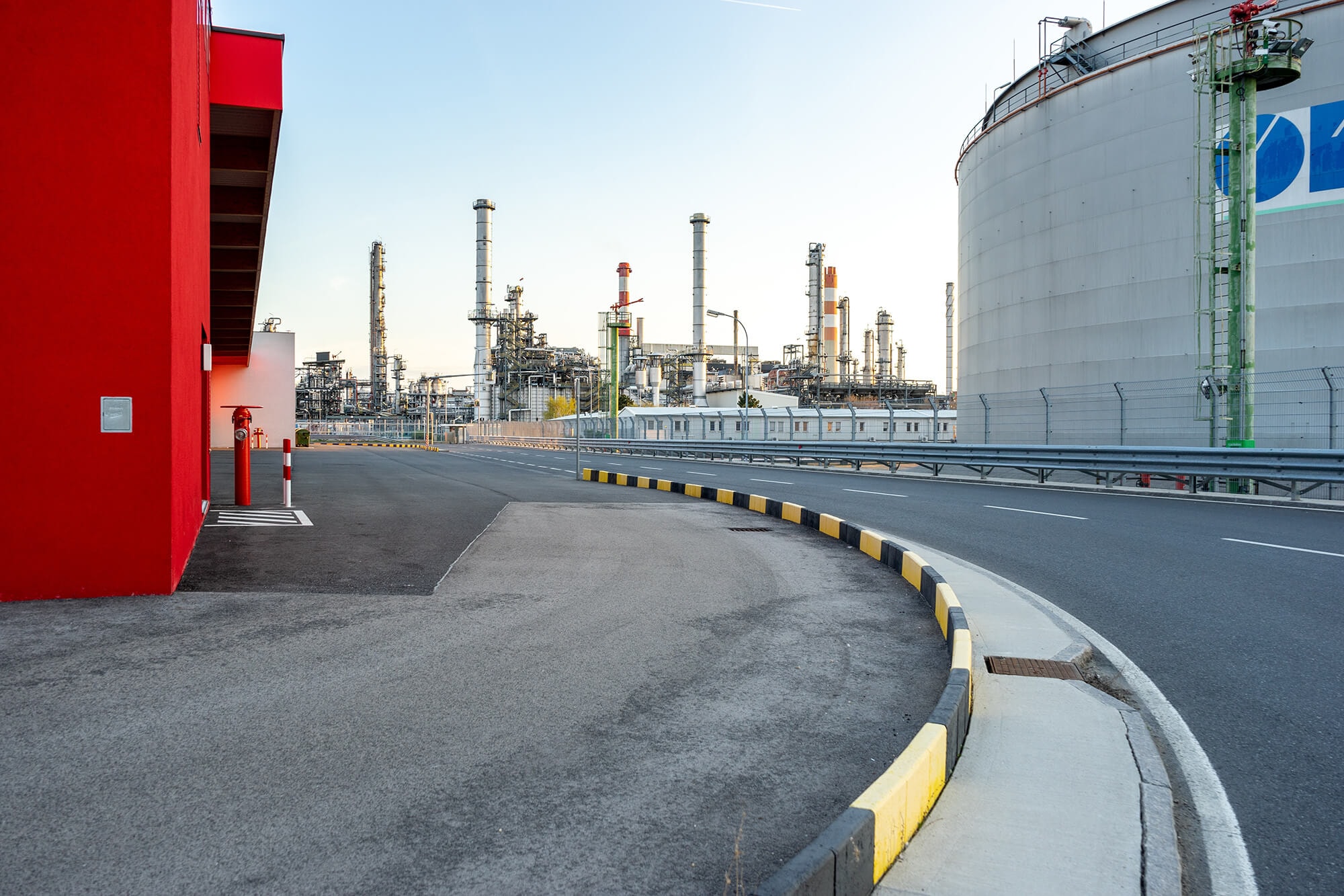 Jazzy Elite Construction Shopping Center